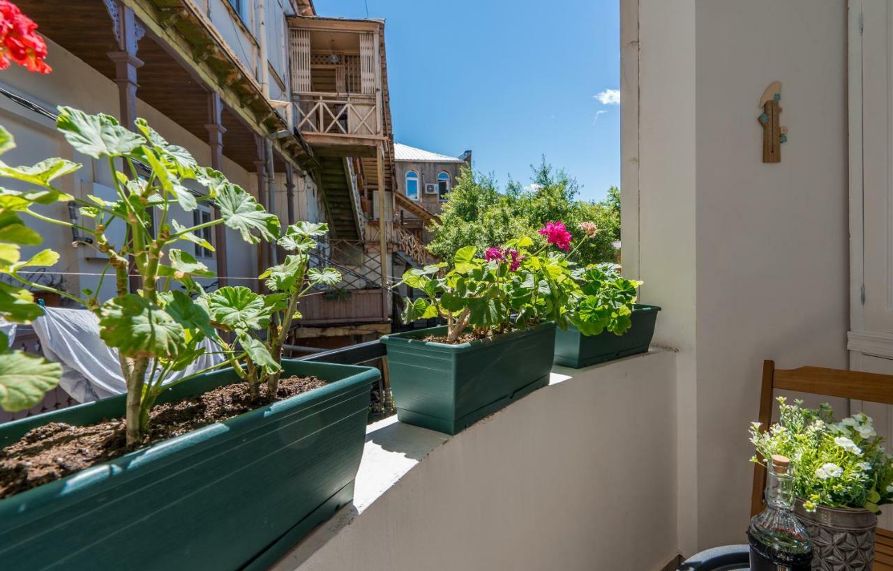Irina'S Cozy Apartment #21 Tbilisi Exterior photo